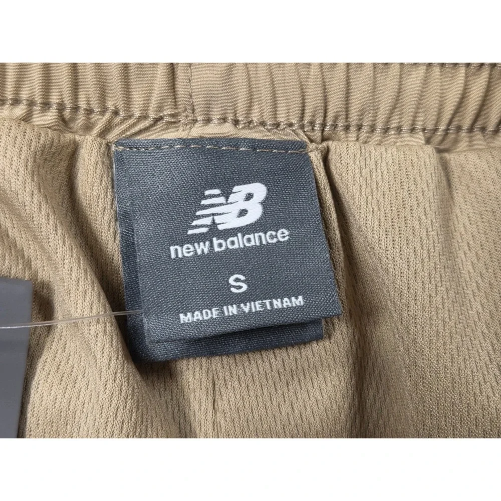 New Balance Mens Mesh Lined Track Pants Tan Khaki Athletic Training Small NWT